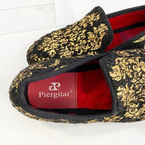 PIERGITAR Black Velvet Metallic Gold Pattern Slip On Girl's Shoes - Picture 9 of 15